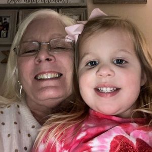 Meet your Posher, Virginia